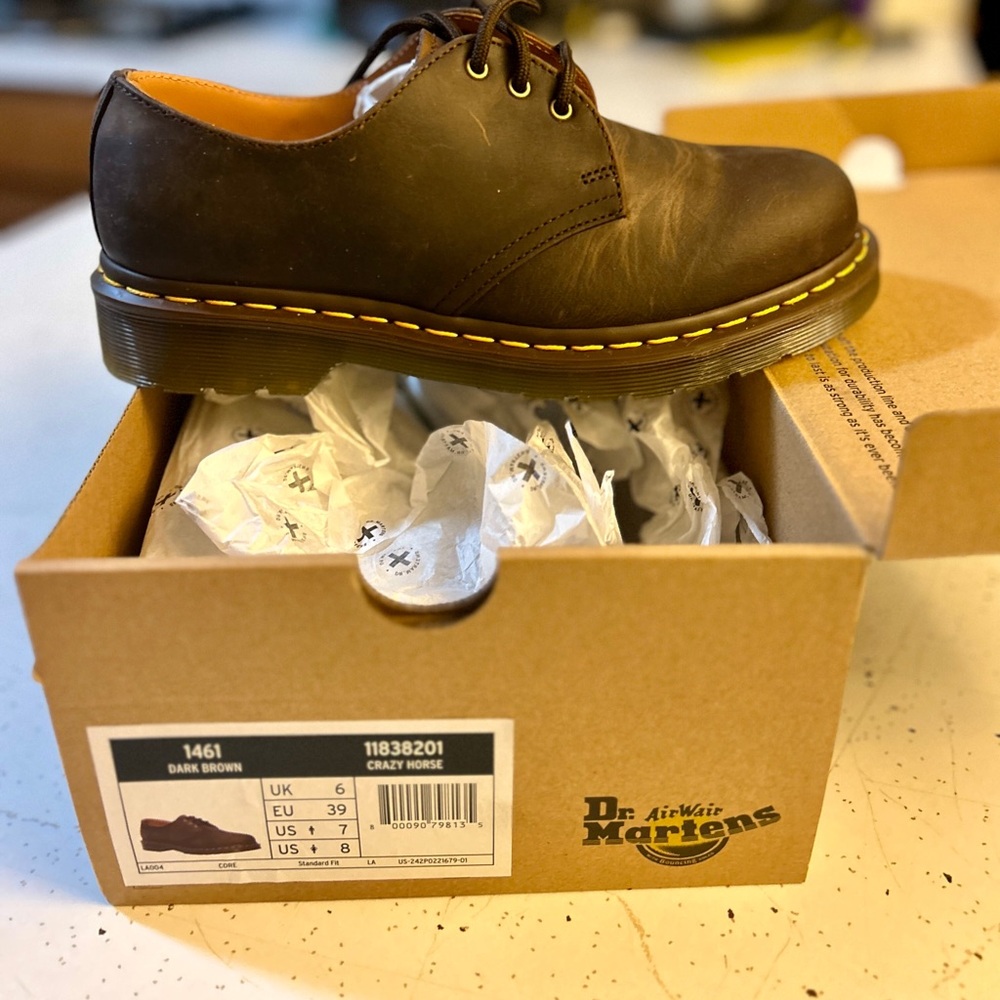 Dr. Martens Crazy Horse New in Box Size 8 Shoes